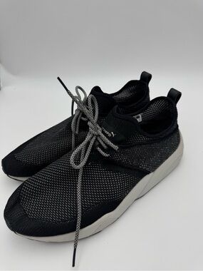 Puma STAMPD Black Knit Sneakers Size 12 Men